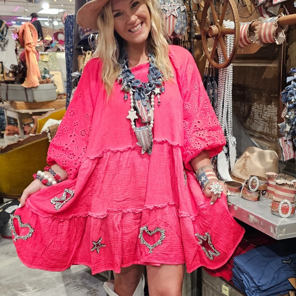 Chic Fuchsia Embroidered Mini Dress A RARE BIRD. NWT. OS